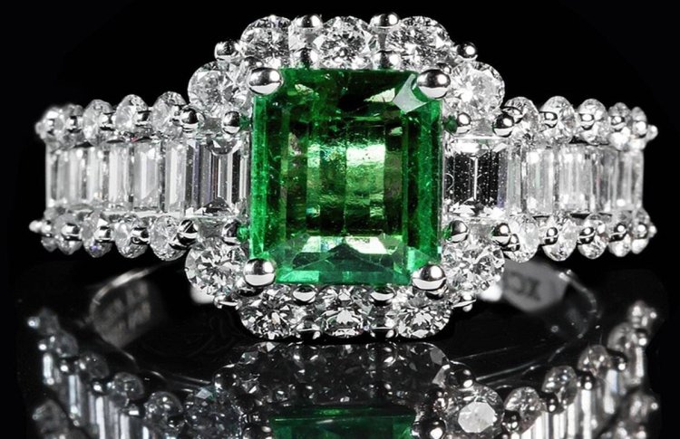 जानिए बुद्ध रत्न के बारे में