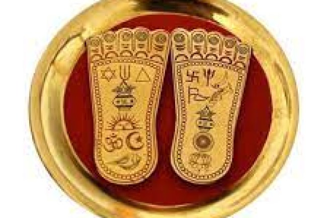 ऐसी पादुका की स्थापना से घर में आती है बरकत