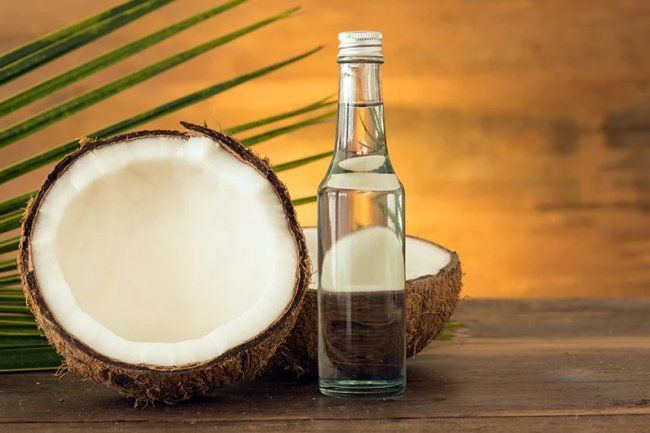 नारियल तेल के फायदे और नुकसान