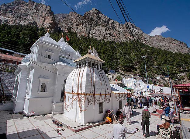 Uttarakhand Tourism: गंगोत्री की यात्रा के साथ करें इन स्थलों की सैर