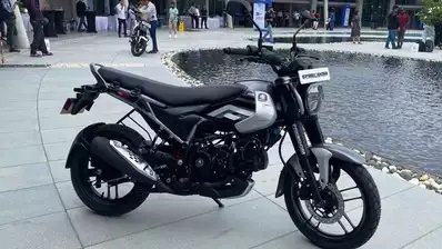 Bajaj लाई एक लाख रुपये से सस्ती CNG मोटरसाइकल Freedom 125, एक इलेक्ट्रिक स्कूटर के दाम में देगी दो की रेंज